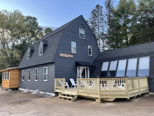 RIVER! Hot tub, Movie theater, Sauna, Massage chair