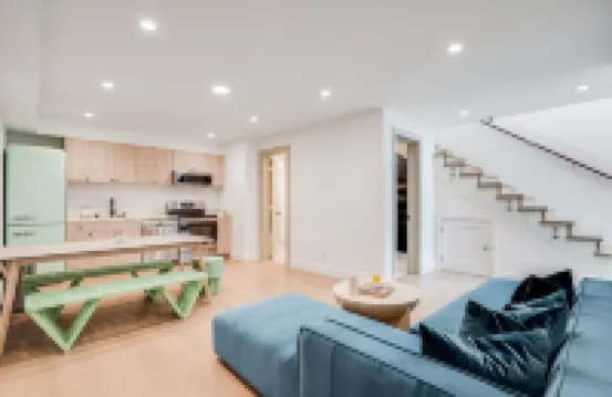 Luxury Designer Pad in the Heart of SF