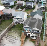 40 STEPS to the beach. 4bdrm home, dog friendly, decks, ocean views