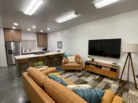 Fox Cove 1 Hotels in Chico