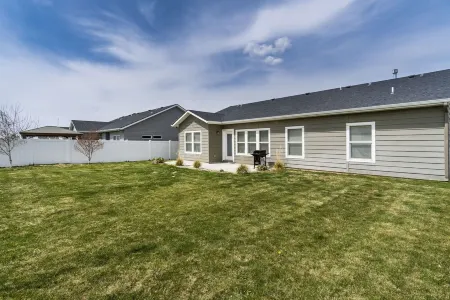 -CASA de Twin Falls-Cleaning #1 Priority-