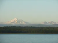 Studio Unit with Views of Hales Passage and Mt Baker