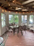 Lake Erie Escape! Lake Views, Private Beach, 20 min to Cedar Point + Jet Express