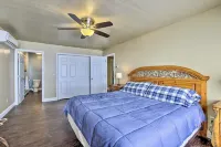 Family-Friendly Cottage on the Lake