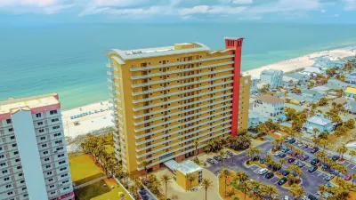 Luxurious penthouse with all the amenities. Oceanfront with fabulous views. Các khách sạn gần Nautical Watch Gulf Side Villas