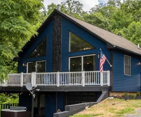 Remodeled Mountain Cabin Over looking Lake Chatuge. Отели рядом с достопримечательностью «Campsite No 70»