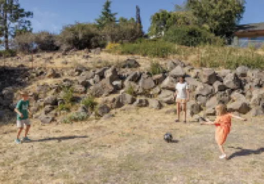 Lakeview Haven House in Klamath Falls - Family-sized house with board game