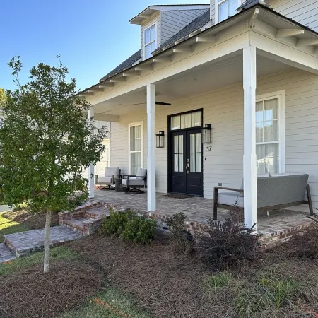 Top Rated home in Starkvegas for a game day experience!! 3 Min from campus!