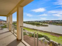 CQ Holidaysev Charger Type 2 Available at Property Hotels in Goolwa
