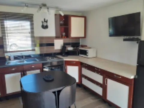 Chalet 100 m from the little sea of Gâvres