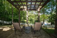 Close to Asheville-Family Home, Dog Frndly, Hot Tub, Deck, 5BR/3.5 Bath, Game Rm Hotels near Asheville Regional Airport
