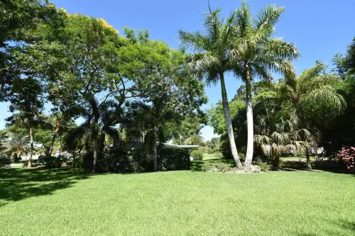 ☀️Newly remodeled! Comfy vacation home not far from the beach!