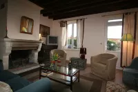 Country Cottage / Gite - TRIE CHATEAU