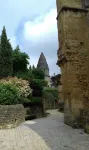 3-room apartment near medieval city