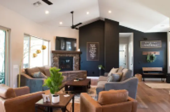 Custom 4bd Mountain & Golf Retreat, Sleeps 8,A/C, Close to All Key Attractions