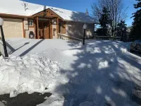 3-bedroom cabin near Santa's Village-13 minutes from Snow Valley Mountain Resort Hotel dekat Pali Adventures
