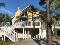 Amazing Gulf Views/Pet Friendly/Community Pool/Boardwalk - SPECIALS!