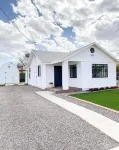 Charming 2-bedroom, 2-bathroom cottage with WiFi, AC in peaceful Pima