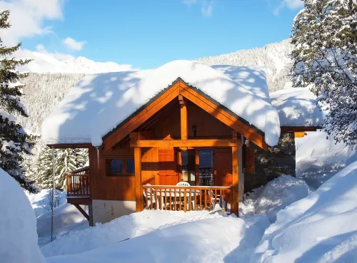 Superb Ski Chalet In Alpe D'Huez / Oz-En-Oisans Resort