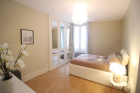 2 room apartment 2 minutes walk from the beach !!!