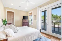 Pet-Friendly! Just a 2 Night Min Stay! Charming Seacrest Beach Corner-Lot Home!