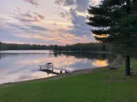 Peaceful Lakehouse Vacation just 30 minutes from The Dells! Hotels in New Chester