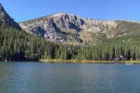 A-Frame Cabin - Mountain Views, Deck, Pet Friendly