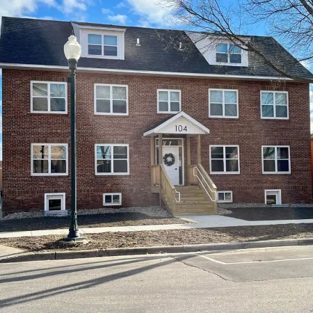 2 Bedroom Apartment - Downtown