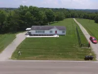 Country's Edge Near The Ark Encounter