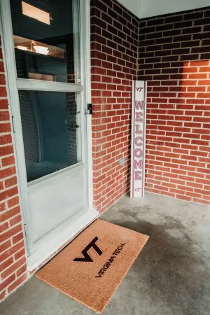 6 MINS to VT! Family & Kid Friendly 3BR/2.5BA Private Home with Huge Yard. Отели рядом с достопримечательностью «Virginia Tech College of Liberal Arts and Human Sciences»