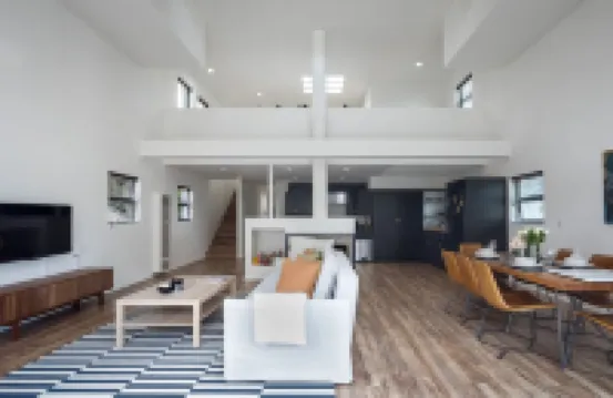 Designer Loft with parking 5min to the beach !