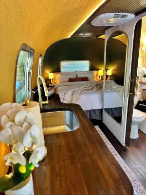 1972 Airstream luxury tiny living at it's best in Columbia near Lake Murray! Hotels near Old Batesburg-Leesville High School