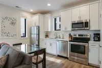 Home Away Capri: Summer Specials!
