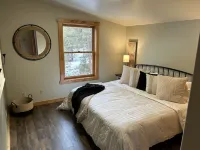 Mountain Retreat close to town. 제퍼슨 카운티 호텔