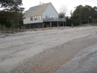 Beach Cottage With A Spectacular View ~ Your Own Private Beach ~ Includes Kayaks