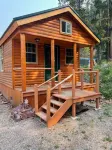 Neihart MT Mountain Cabin Hotels in 