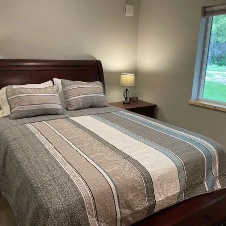 Bear Canyon Cottages - Birch House