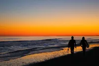 Unique Romantic Beach Style Cottage close to  Folly Beach & historic Charleston! - Romantic