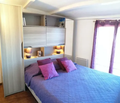 Beautiful Air-Conditioned Vacation Villa with Garden, and the Beach at the End of Your Flip-Flops!