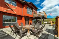 Dancing Horse Farm in Windham: Spectacular 9 Bedroom Home, 30 Acres,  Ski Lodge