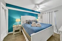 Manta Ray 413@ Pelican Isle  Beach Serv/Fish/Relax * Beach Front*