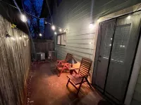 Mid-Century Austin Escape! Long Term Discounts! Hotels in Central Austin
