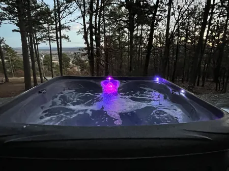 Bison Ridge Resort 3Br Cabin, Mountain View, Firepit, Playset, Pets OK, Sleeps 8