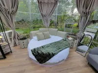 Serene 3-Bedroom Home with Dome, Hot Tub, Sauna