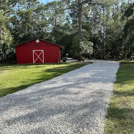 Private Cozy Barn Studio