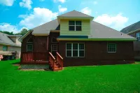 The Relaxation GetawaySleeps 10 4 bedrooms 3.5 baths Hotels near Walmart Supercenter