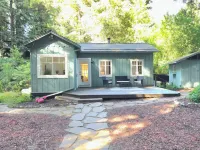 Pets Welcome and No Check-Out Chores! Hotels near Big Basin Redwoods State Park