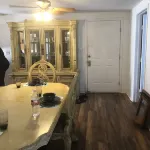 Relaxing fishing and hunting getaway 1 bock from the water