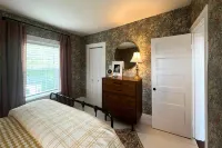 The Little Yellow House - Hyde Park and O’Bryonville Walkability