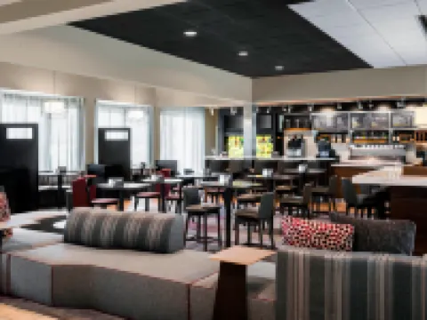 Courtyard Chicago O'Hare Hotels in Des Plaines